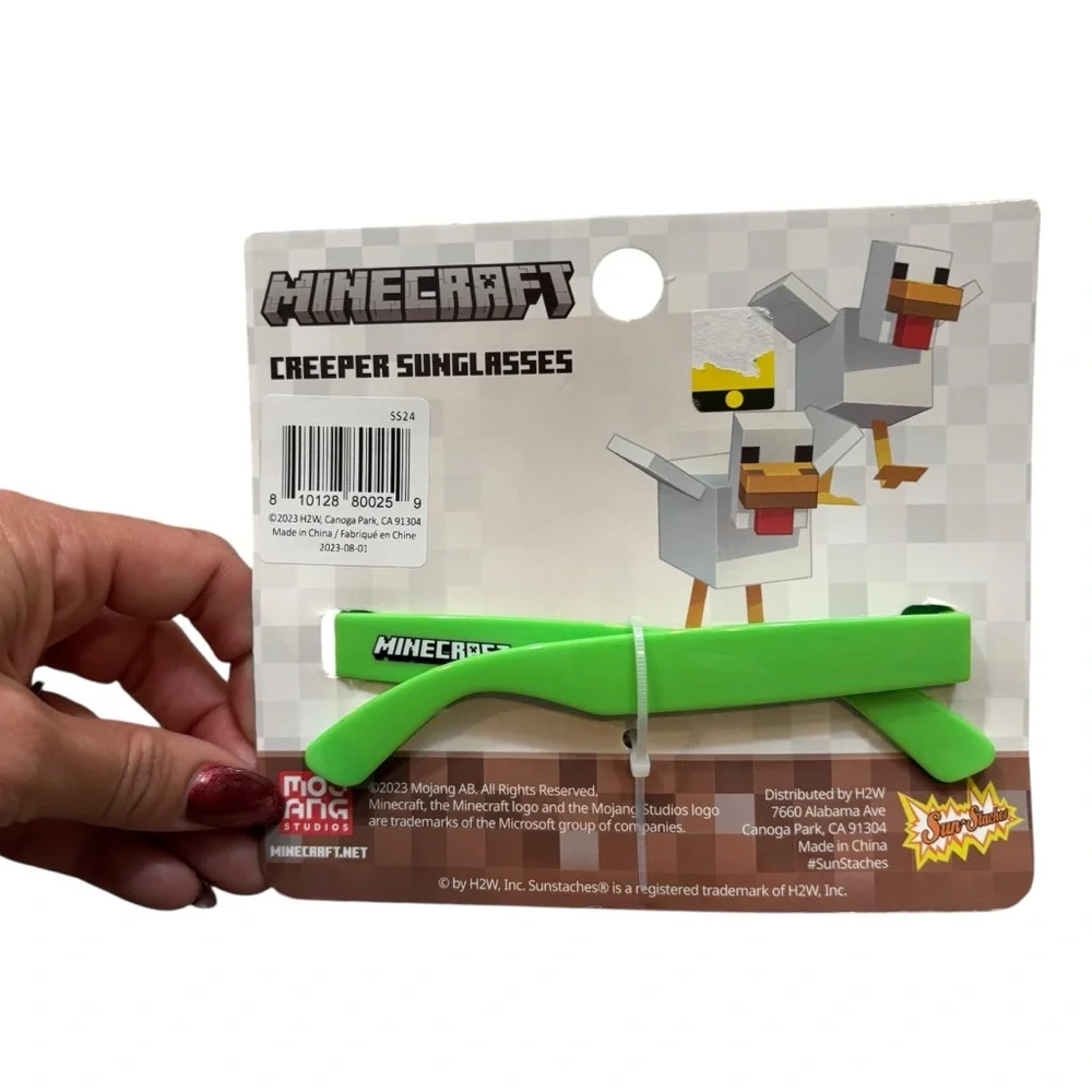 Brand new in Package‎ Sun-Staches Minecraft Creeper Kids Sunglasses Age 3-9